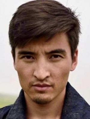 图门巴雅尔头像