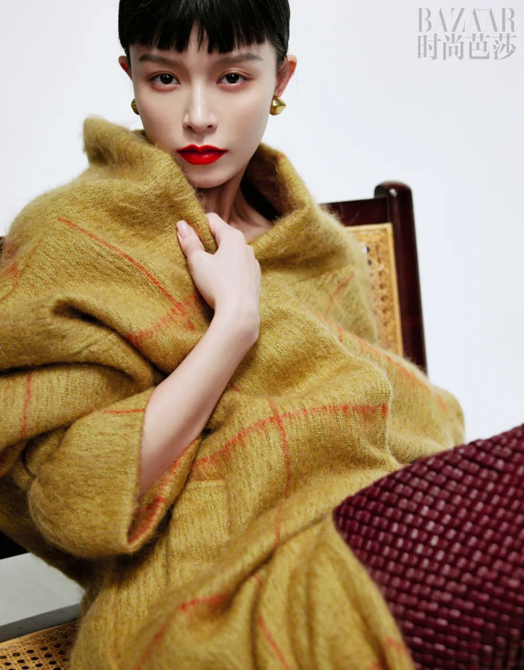 从文咏珊到“文勇扇”需要几步？封面图