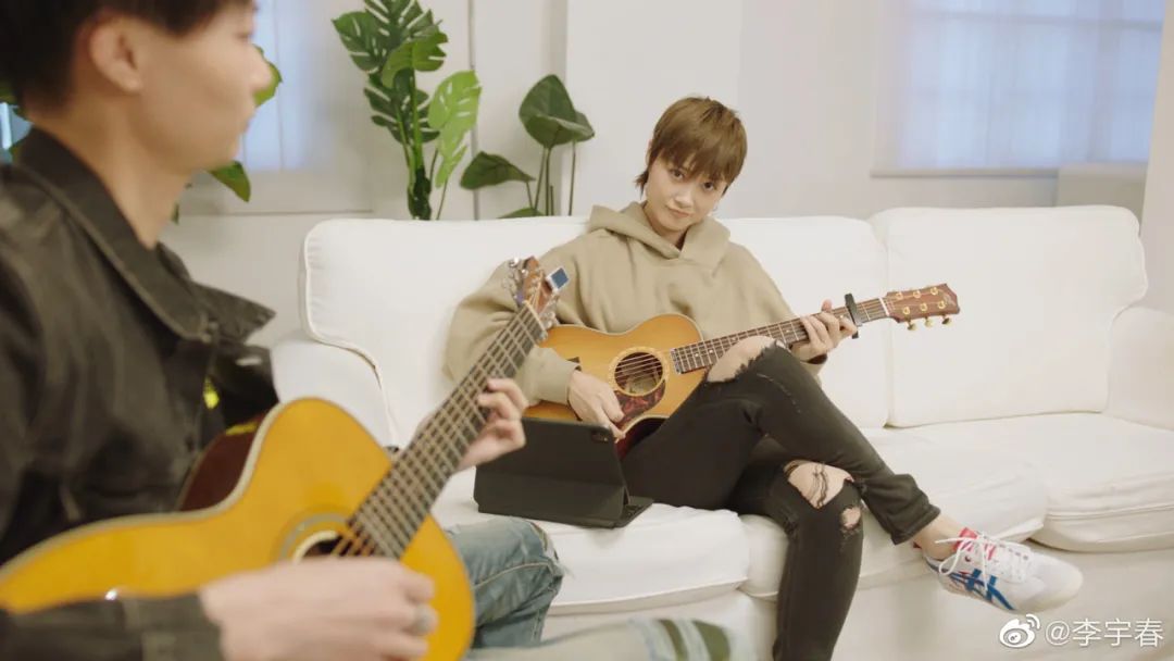 偶像的意义是什么？李宇春告诉了我答案封面图