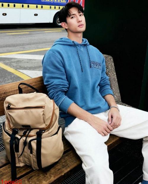 孙政米兰时装周之旅 多元风格演绎都市幻想展现时尚影响力封面图