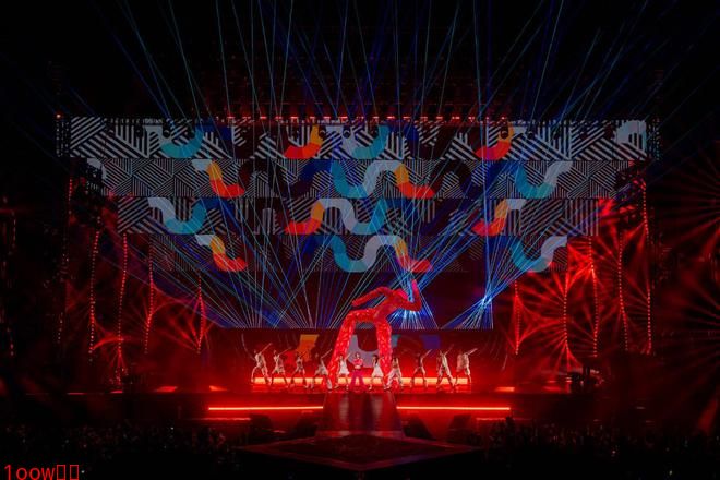 Ella陈嘉桦「艾拉主意」巡演杭州双场热力延续 家人现身场面感人封面图