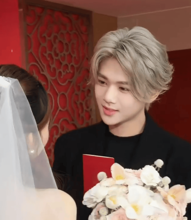 “鹿哈”凌达乐官宣结婚：持证上岗不是一时兴起