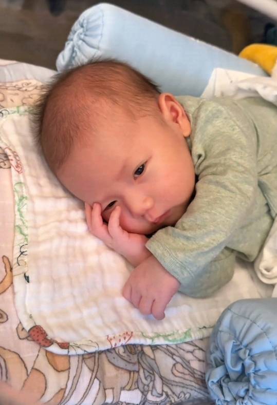 张檬晒娃夸儿子是“天使宝宝”，二胎计划正在筹备中封面图