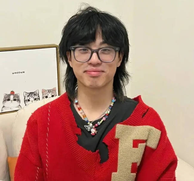 说唱歌手孩子王Jake车祸离世 母亲发朋友圈确认