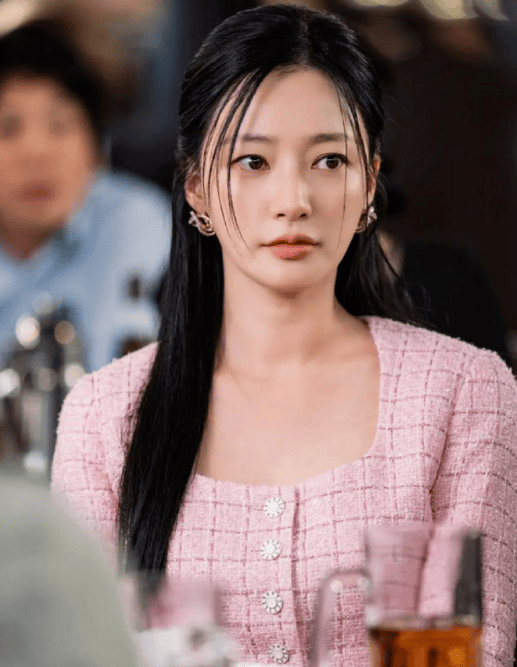 A某再次爆料宋昰昀校园暴力：被她殴打一个半小时