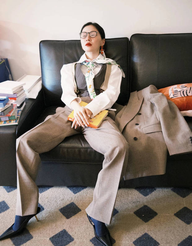 金靖尝试欧式复古造型。