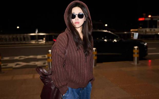 朱珠时尚感拉满。