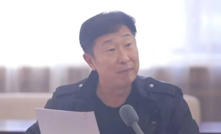 林永健在《人民日报》发文批某顶流演员排场大