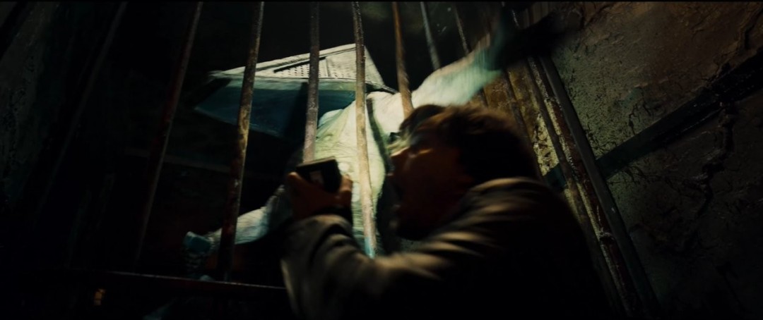 阴郁压抑的氛围基调! 《重返寂静岭》电影新预告