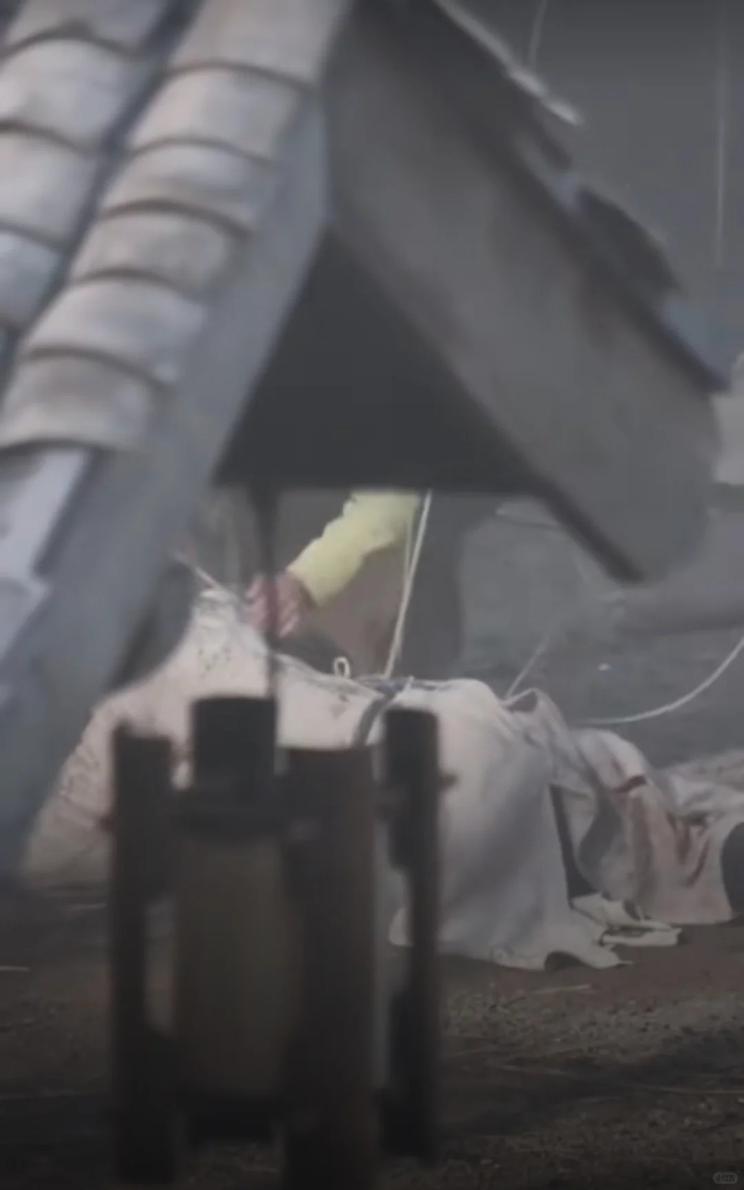 知名男演员突发意外！后脑勺触地