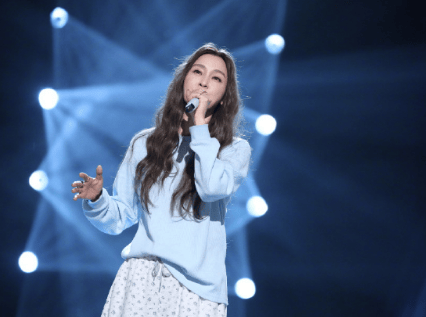 范玮琪方否认戴大S骨灰项链：内容完全失实，相关项链与遗骨无任何关系封面图