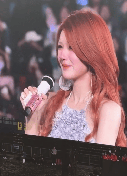 赵露思宣布成立新工作室！感慨：以为没法当演员了