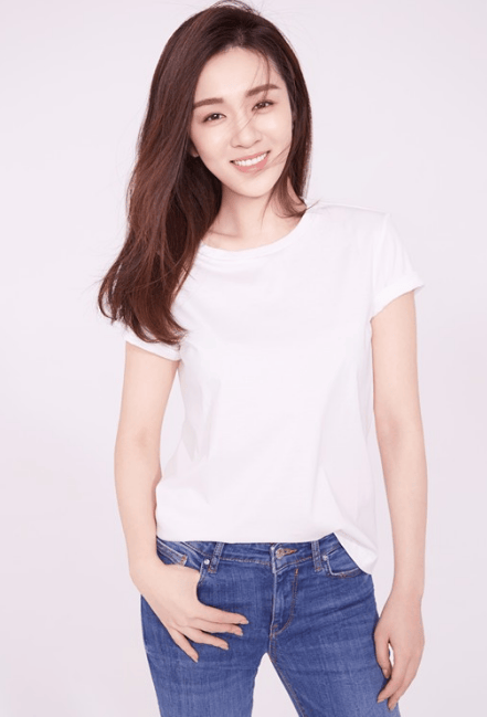 王晓晨否认结婚生子：现在还没步入到人生下个阶段