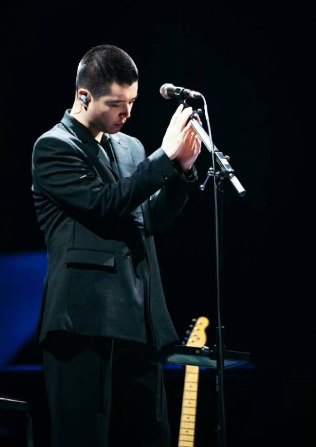 马頔在音乐节把哈尔滨喊成石家庄 随后道歉