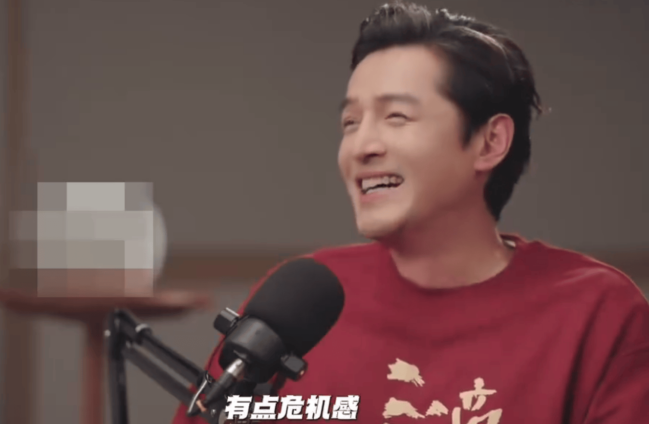 胡歌坦言与年轻演员合作有“危机感”！赞文淇塑造人物能力超越自己封面图