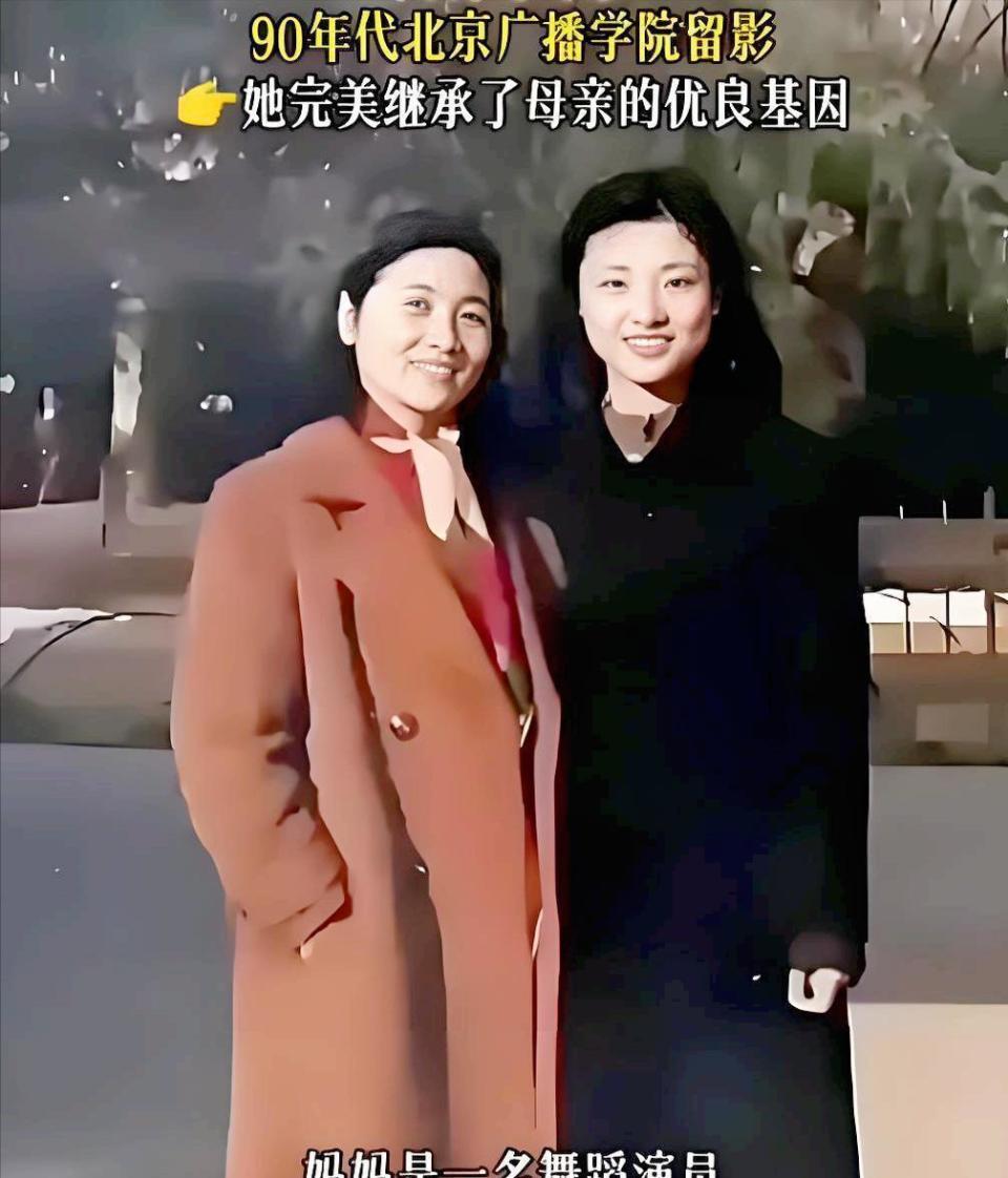 周涛离开央视9年！父亲离世，她拒绝挣大钱，乐做探店吃货封面图