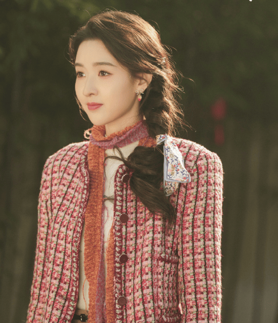 王玉雯发文接受剧方道歉：不影响对剧集的支持封面图