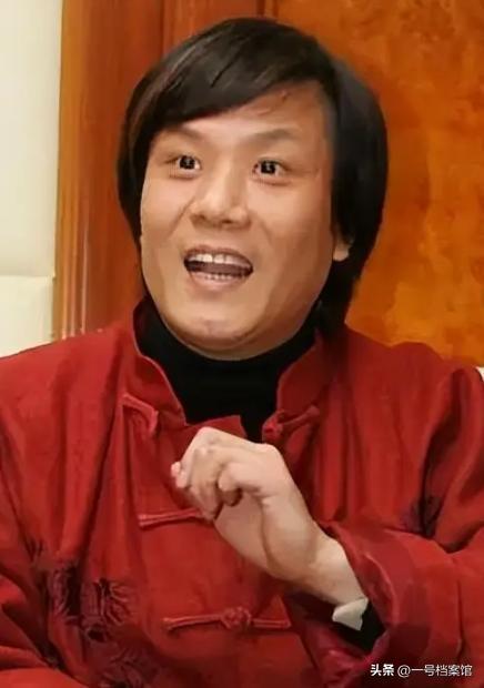 一辈子对刘晓庆忠诚，也没挽回婚姻，65岁仍单身的他是否后悔？封面图