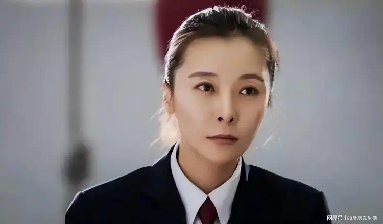 柯蓝52岁选择丁克生活，李亚鹏对她的态度引关注封面图