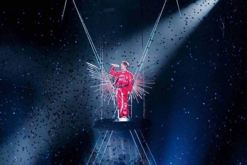 2025张远《白》巡回演唱会杭州站热烈圆满,一个人演绎一出《白蛇传》封面图